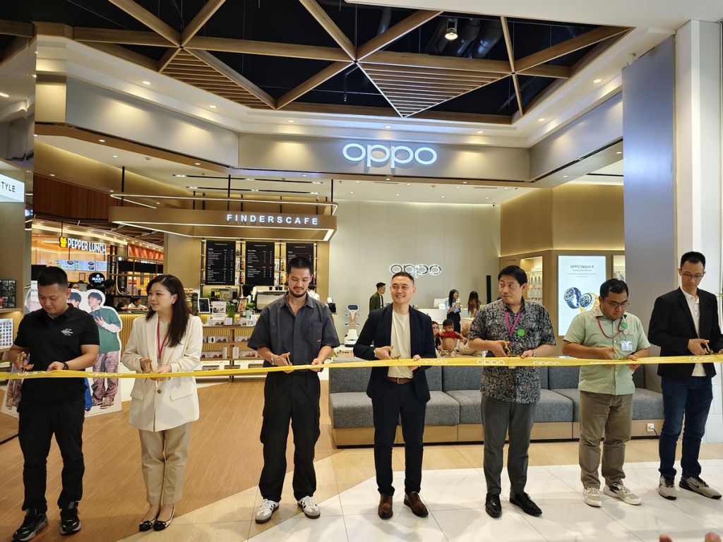 OPPO Experience Store AEON Mall Deltamas Hadirkan Solusi Belanja Smartphone dan Tempat Hangout