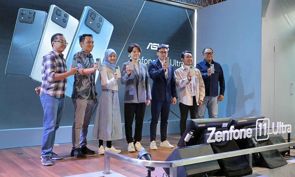Harga ASUS Zenfone 11 Ultra, Resmi Mulai dari 10 Jutaan Rupiah